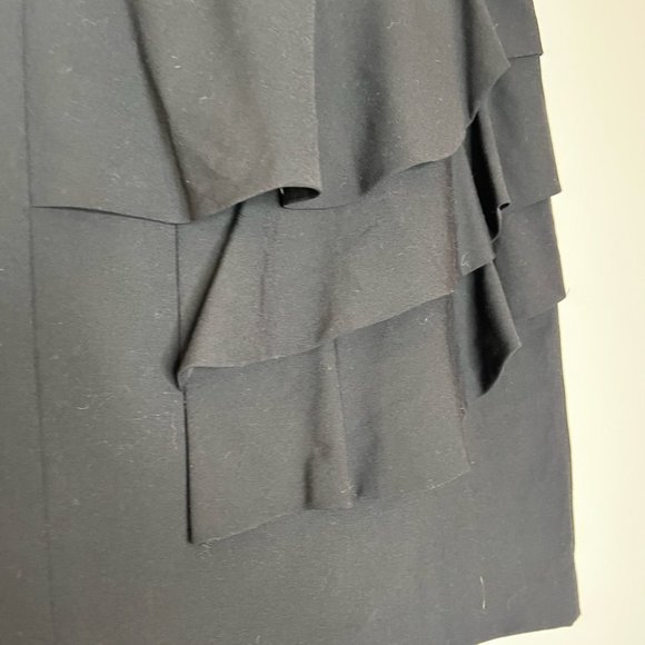 Alfani Black Ruffle Tiered Pencil Skirt Career Business Occasion Size 4 Fitted - Picture 2 of 5
